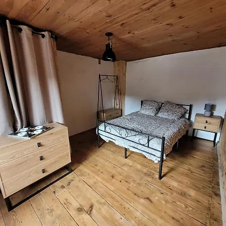 A Chalencon * Saint-Andre-de-Chalencon