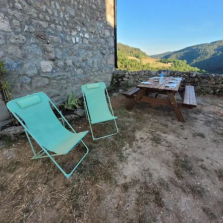 Holiday home A Chalencon