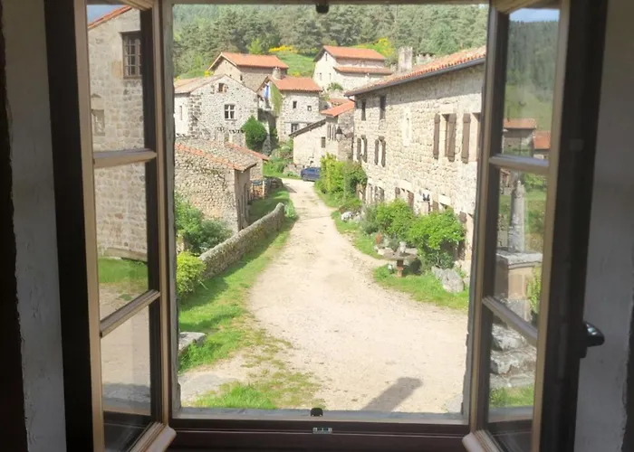 A Chalencon Holiday home